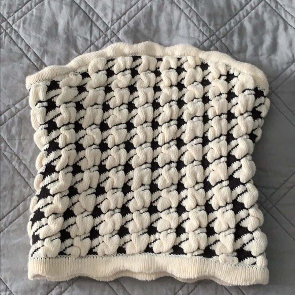 Urban outfitters tube top crochet
